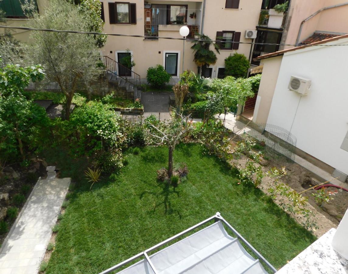 Ferienwohnung Hisa Limoni Koper Exterior foto